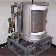 Изобретение IBM магнитных головок для жёстких дисков, парящих над воздушным слоем