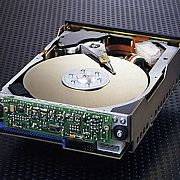 Жесткий диск (HDD) CDC Wren III HH (SCSI) 101 Мб
